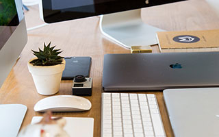 张伟丽在体能训练中完成高难挑战，张伟丽平时训练视频